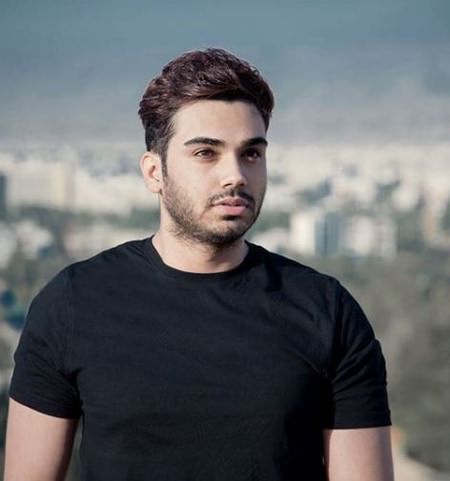 دانلود آهنگ سینا درخشنده به نام عشق یعنی