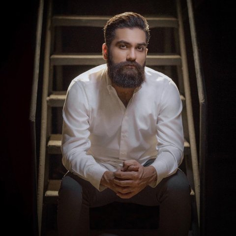 دانلود آهنگ نقاب از  علی زند وکیلی