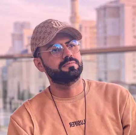 دانلود آهنگ رضا شیری زشته نرو