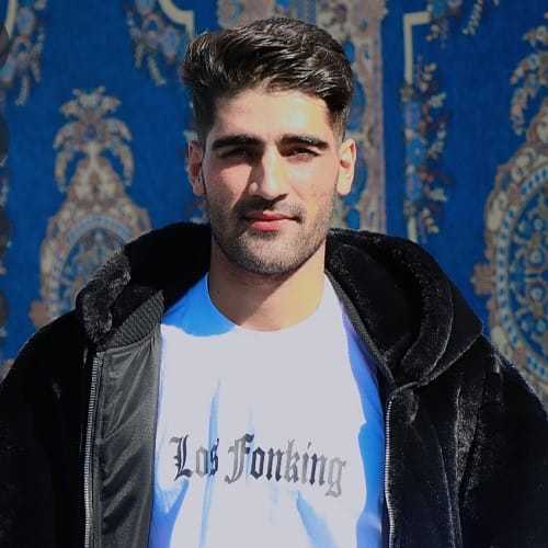 دانلود آهنگ ﻋﺸﻖ ﻣﻦ و ﺗﻮ دﻟﺒﺮ از اول اﺷﺘﺒﺎه ﺑﻮد امیر کله