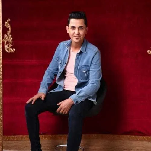 دانلود آهنگ آی ﻓﻠﮏ ﻧﻤﮏ ﻧﺸﻨﺎس آی ﻟﺎ ﻓﻠﮏ ﺑﻰ اﺣﺴﺎس حسین عاشقی