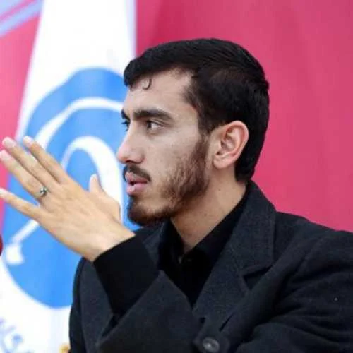 دانلود مداحی این آخرین نبرده مهدی برمیگرده مهدی رسولی