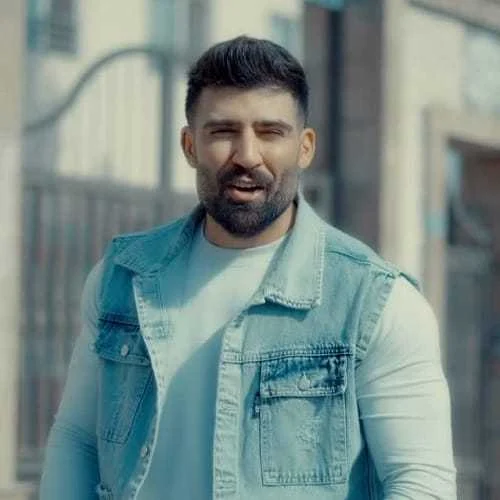 دانلود آهنگ دنیارو میخوام چیکار بدون تو دلتنگتم دیوونه دارم میمیرم محمد محرمی