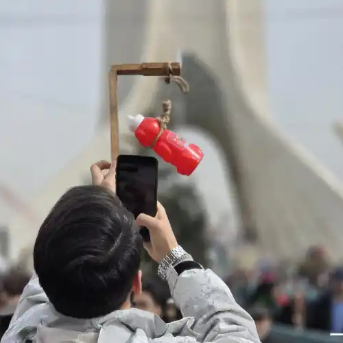 دانلود آهنگ ترامپ ناوت کجاست ترامپ تاجم کجاست هوش مصنوعی