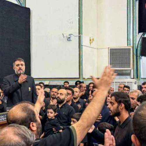 دانلود مداحی ما مسلح به الله و اکبریم بر صف دشمنان حمله میبریم محمد حسین پویانفر و محمدرضا نوشه ور