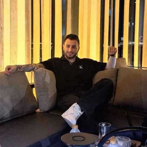 دانلود آهنگ آ مه قشنگ دلبر علیرضا باباجانی